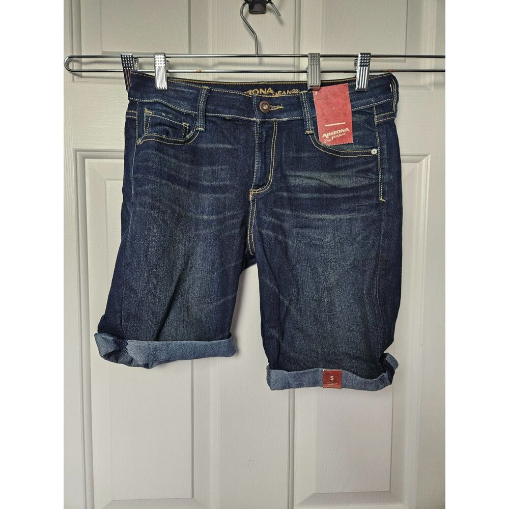 Arizona Jeans Size 5 Dark Sand Wash Bermuda Shorts NWT